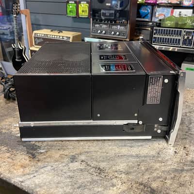 McIntosh MC2105 105-Watt Stereo Solid State Power Amplifier 1967 - 1978 - Black image 4