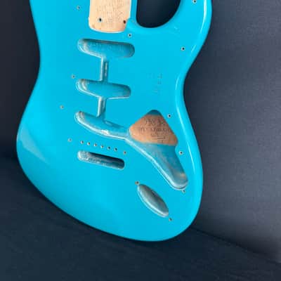 🔥 Fender Custom Shop 1969 Stratocaster Journeyman Relic Body – Rare Taos Turquoise – COA & Neck Plate – 3 lbs 🔥 image 13