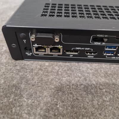 Kramer Via Collage Wireless Presentation Hub - Wireless Connectivity, Easy Setup - Very Good image 3