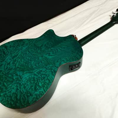 DEAN Exotica Quilt Ash acoustic electric GUITAR Trans Blue Satin w/ Dean Case - B-Stock image 5