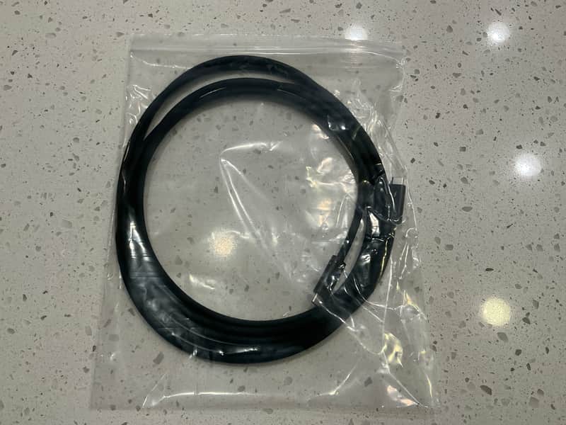 Apple Thunderbolt 4 (USB-C) Pro Cable (3 m)
