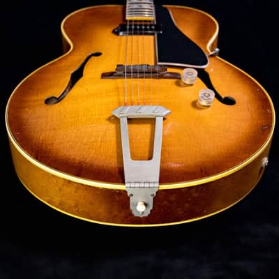 Gibson ES-300 Vintage Archtop Jazz Guitar | 1946 | Sunburst image 12