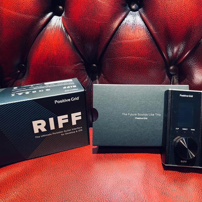 Positive Grid Riff Black