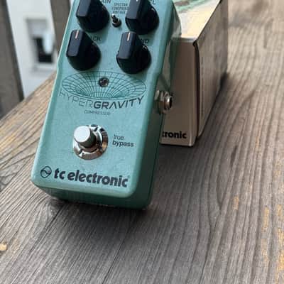 TC Electronic HyperGravity Compressor 2015 - Present - Green image 4