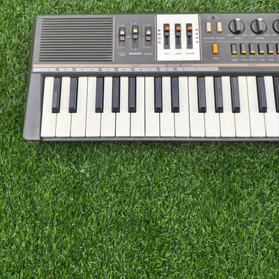 Casio MT-68 Casiotone 49-Key Synthesizer 1980s - Grey image 2