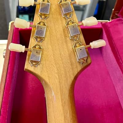Gibson Custom 1958 Korina Flying V Reissue, VOS, Natural with Case 2023 image 15