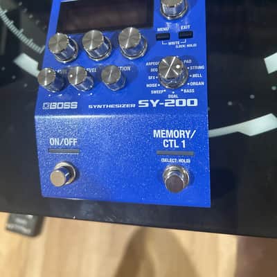 Boss SY-200 Synthesizer | Reverb