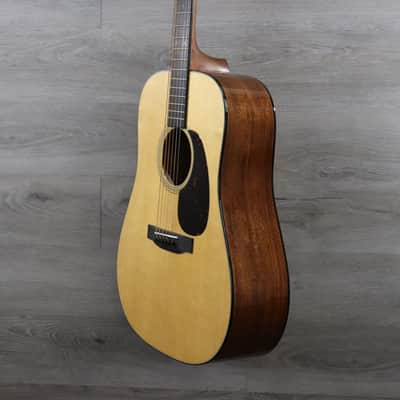 Martin Standard Series D-18 Natural image 4