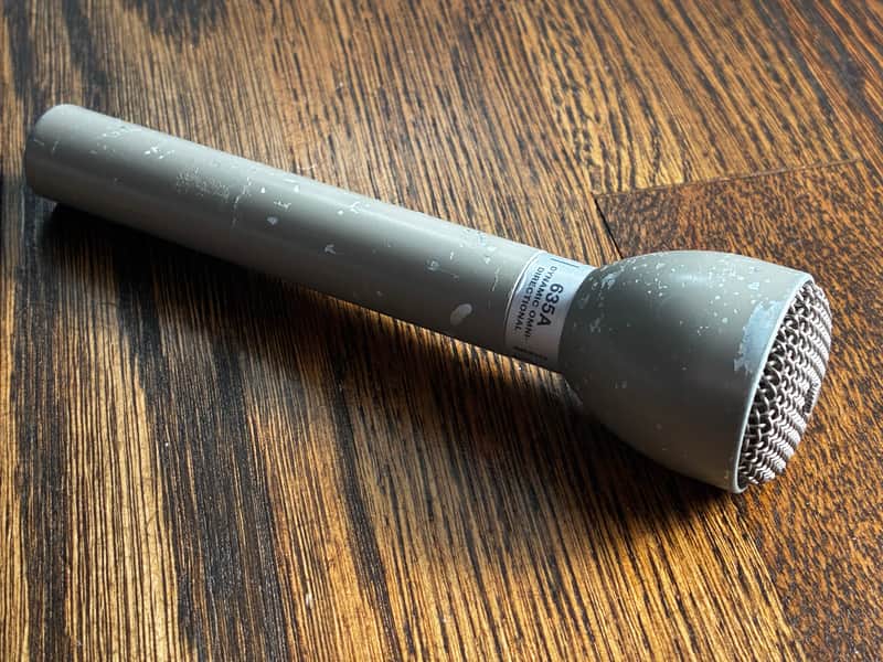 Electro-Voice 635A Omnidirectional Dynamic Microphone