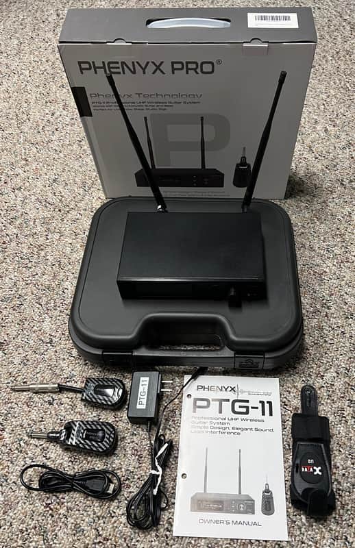 Wireless Guitar System - Phenyx Pro PTG-11 (900MHz Band) + Extras