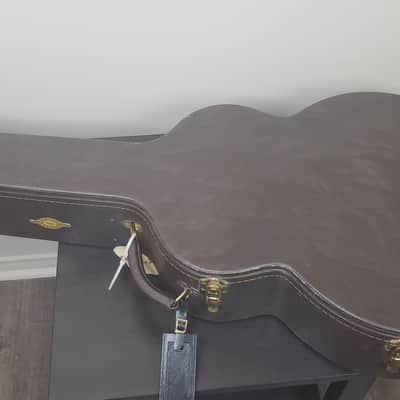 1997 Taylor 800 Series Jumbo 814c image 6