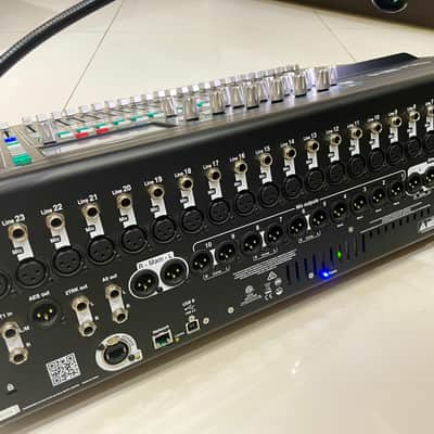 Allen & Heath Qu-24 Chrome image 3