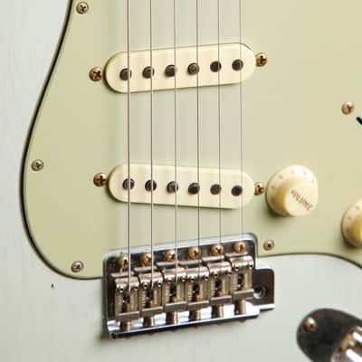Fender Custom Shop 1959 Stratocaster Journeyman Relic Super Faded Aged Sonic Blue image 6