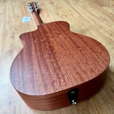 Martin 000C JR-E Natural image 13