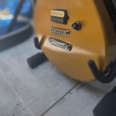 Peavey EVH Wolfgang Special with Stop-Bar Tailpiece 1998 - 2004 - Vintage Gold USA image 2
