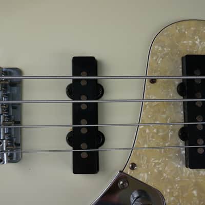 Bacchus Universe Series Jazz Bass - White image 8