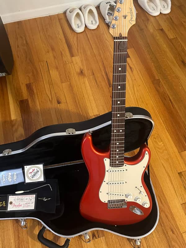 Fender American Series Stratocaster with Rosewood Fretboard
