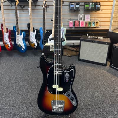 Fender American Professional Classic Mustang Bass - 3-Color Sunburst image 1