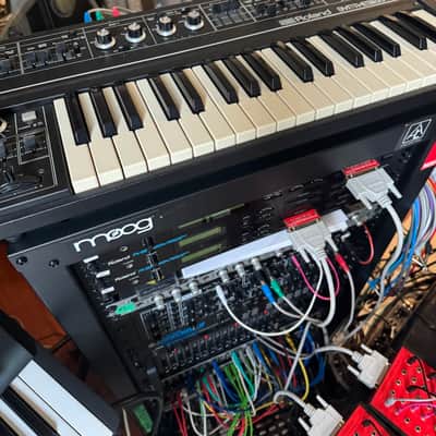Roland SH-2 37-Key Synthesizer 1979 - 1982 - Black image 2