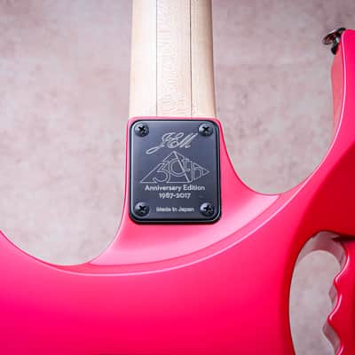 IBANEZ MIJ JEM777-SK Limited Edition 30th Anniversary Steve Vai Signature "Shocking Pink + Maple" (2017) image 16