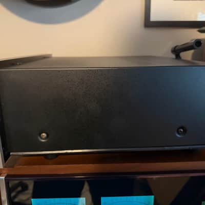 McIntosh MR7083 Stereo Solid State Tuner 1990 - 1995 - Black pristine narrow image 3
