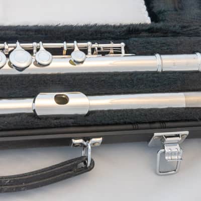 Yamaha YFL-261 Silver-plated Open-Hole Intermediate Flute *Overhauled New Pads image 2