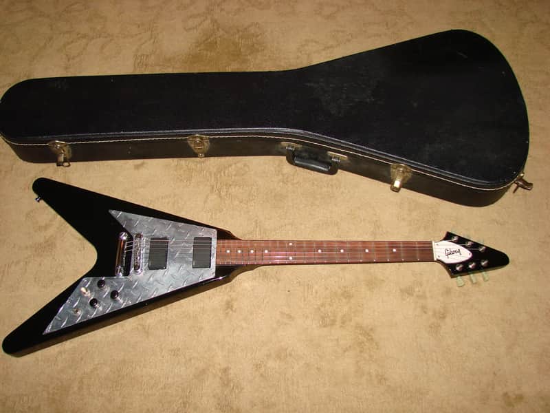 2003 gibson Flying V gloss black,emg zakk wylde pickups,diamond