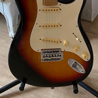 BUSKERS STRATOCASTER Electric Guitar | Reverb Slovakia