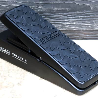 Dunlop DVP3 Volume (X) Pedal Low Friction Band-Drive Volume and Expression Pedal image 5
