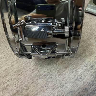 Dixon Classic Snare Drum 14x5 - Chrome image 6