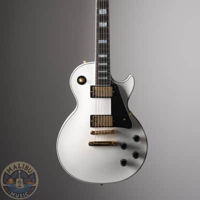 Gibson Les Paul Custom Alpine White with case image 1