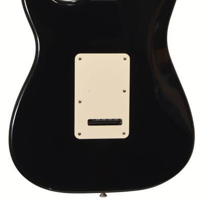 Fender Stratocaster Standard 2005 Electric Guitar MIM w/ HSC – Used 2005 - Black image 6