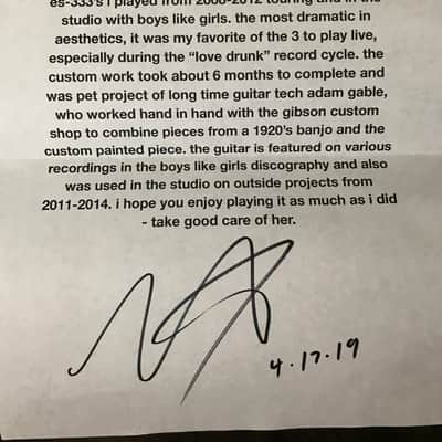 Gibson Tom Delonge Signature ES-333 - Custom Shop White w/ Gold Stripe, Inlay and Headstock. See Des image 3