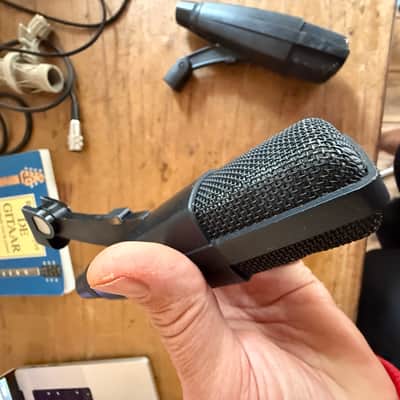 2 x (two)Sennheiser  MD421-II image 6