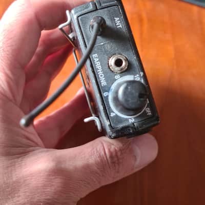 Sennheiser Sennheiser SRC-SAD Stereo Transmitter 790–822 MHz + EW-CAD IEM Receiver – German Tank System image 4