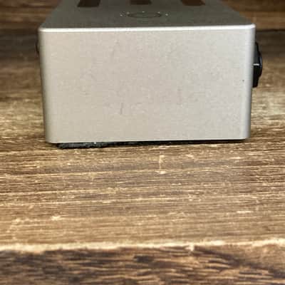 Darkglass Electronics Element Cabsim Headphone Amp 2020 - Present - Silver image 2