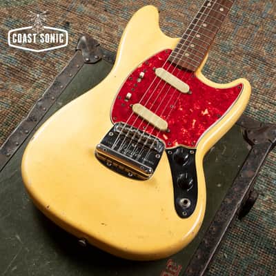Vintage 1965 Fender Mustang, L Serial, pre-CBS era, w/ original case image 7