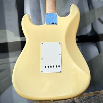 2026 Fender Custom Shop 1968 Stratocaster DLX Closet Classic  Aged Vintage White w/Case image 5