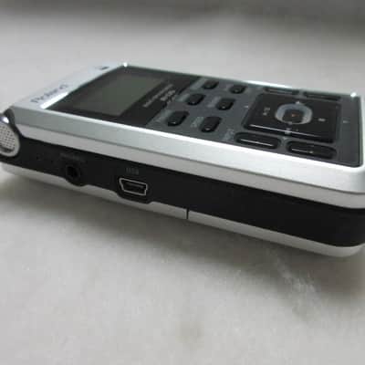 Roland R-05 Wave/MP3 Recorder 2010 image 6