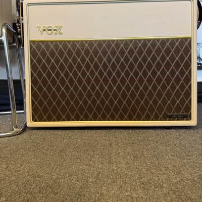 2007 Vox Handwired Heritage Collection, 50th Anniversary Edition. AC30HH Head and two V212H Cabinets with Blue Alnico Speakers image 3