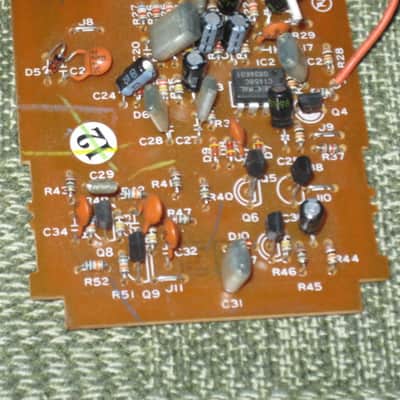 NOT working / For Repair / For parts / AS IS used Boss OS-2 CIRCUIT BOARD with circuit board components and INPUT, OUTPUT, & power jacks (NO: casing, LED, switch, bottom plate, knobs, nuts washers, screws & missing some wires) from around 2007 image 10