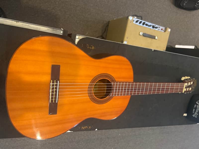 Yamaha G55A 1970-1973 - Gloss image 1