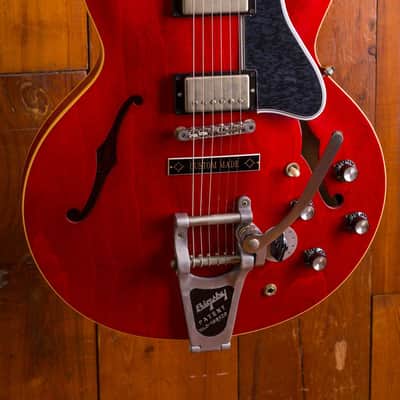 Gibson Custom Shop ES-335 '63 Reissue w/ Varitone and Bigsby 2018 Cherry image 3