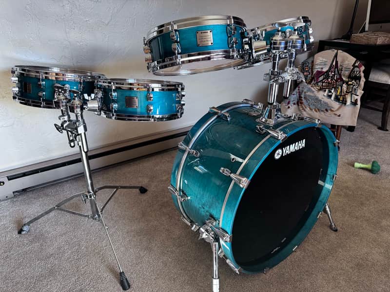 Yamaha Maple Custom Absolute Drum Set image 1