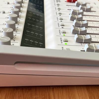 Zoom R16 USB Audio Interface Digital Multitrack Recorder Control Surface Excellent Condition Bild 4