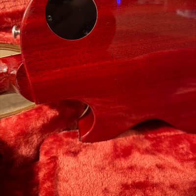 Gibson Les Paul Classic 2022 - Transparent Cherry image 9