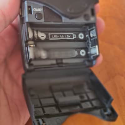 Sennheiser Sennheiser SK300 G2 Bodypack Transmitter – 830–866 MHz – Pro Reliable Unit image 11