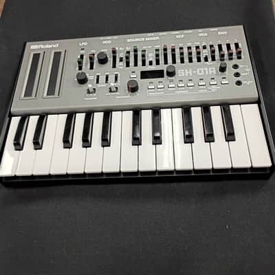 Roland SH-01A + K-25M Boutique Series Monophonic Synthesizer Module w/Keyboard image 3