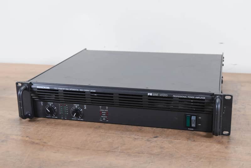 Mackie M1200 Two-Channel Power Amplifier CG00QP8 image 1