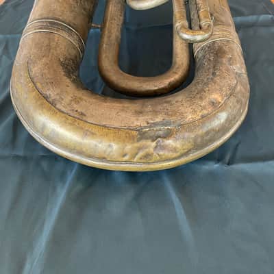 1914 C.G. Conn Antique Eb Tuba – Engraved Bell – Smooth Valves – Projec image 2